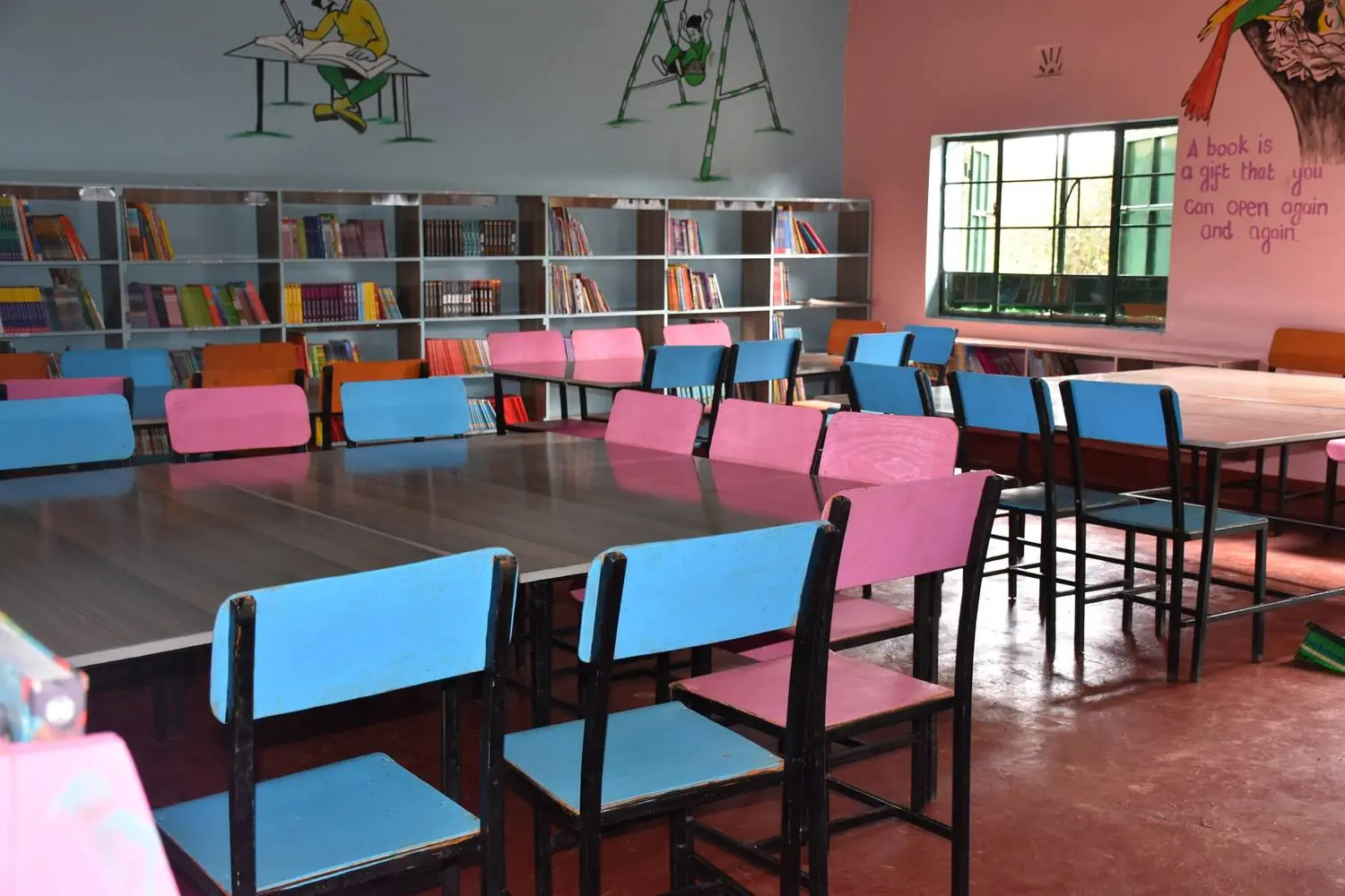 Mwangaza Library photo 6